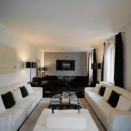 Luxury 6 Bedrooms In - What'app - 0034-658-266-820 - For Reservations! *
