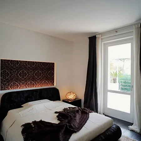 Luxury 6 Bedrooms In - What'app - 0034-658-266-820 - For Reservations! Villa Forte dei Marmi